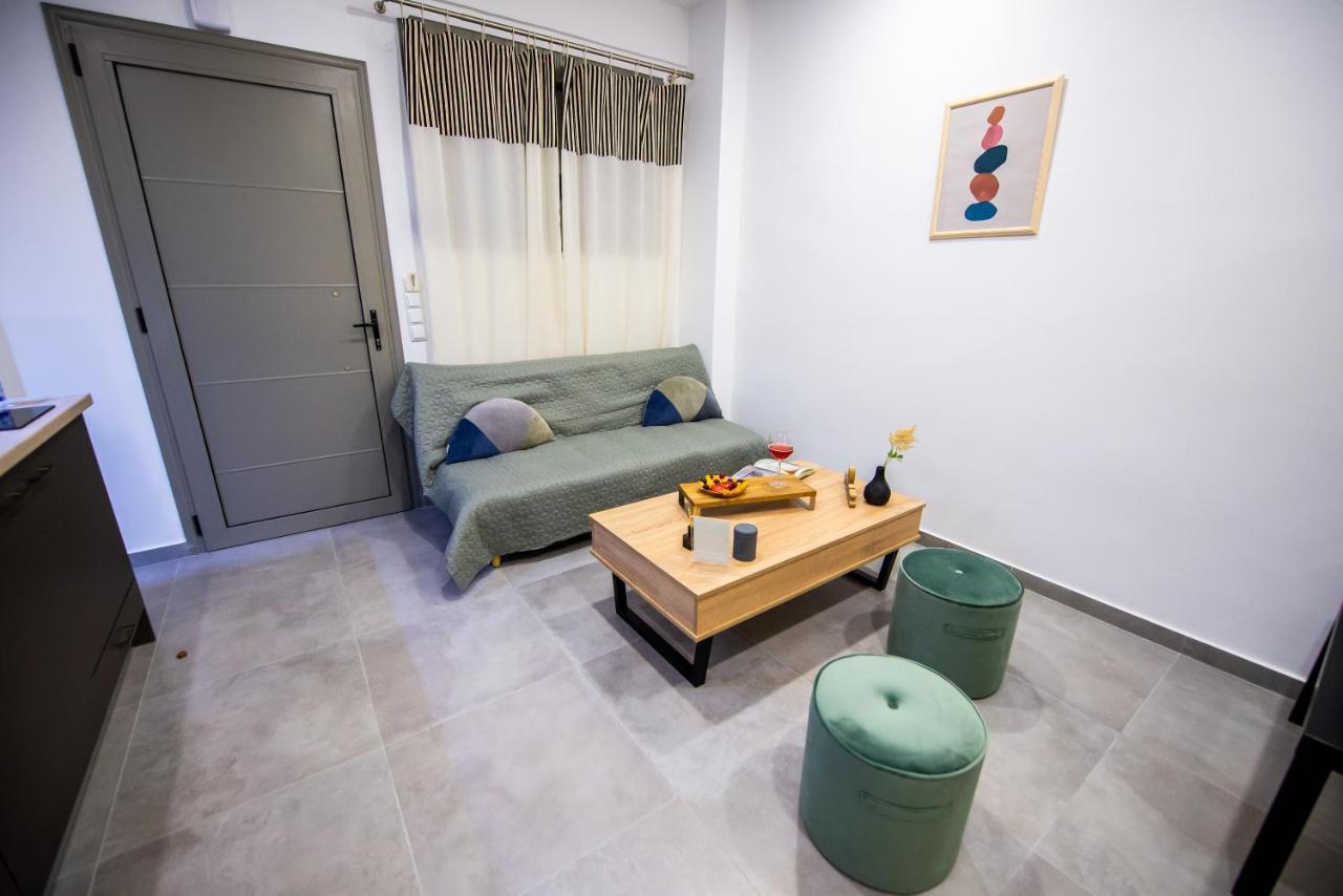 Indigo Apartment 1 Каламата Экстерьер фото