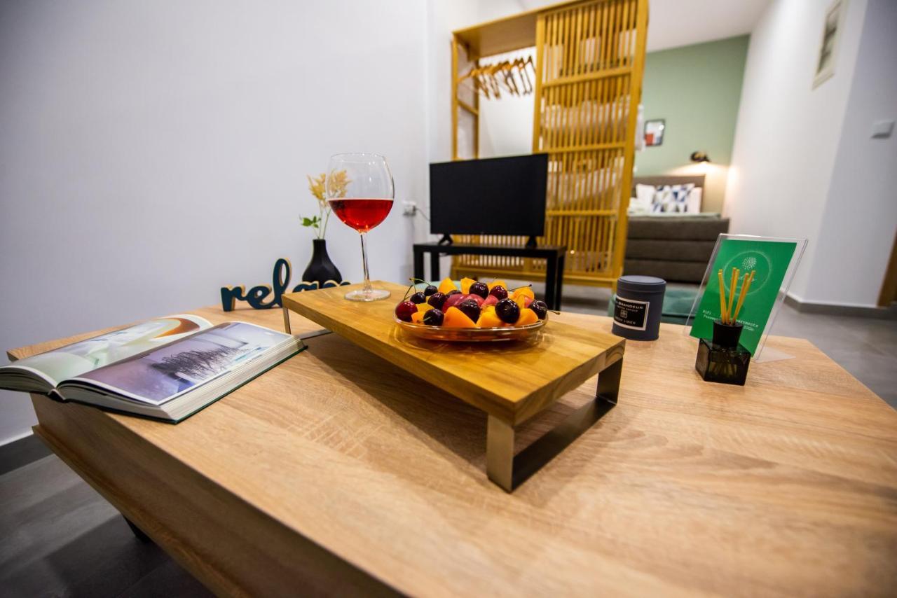 Indigo Apartment 1 Каламата Экстерьер фото